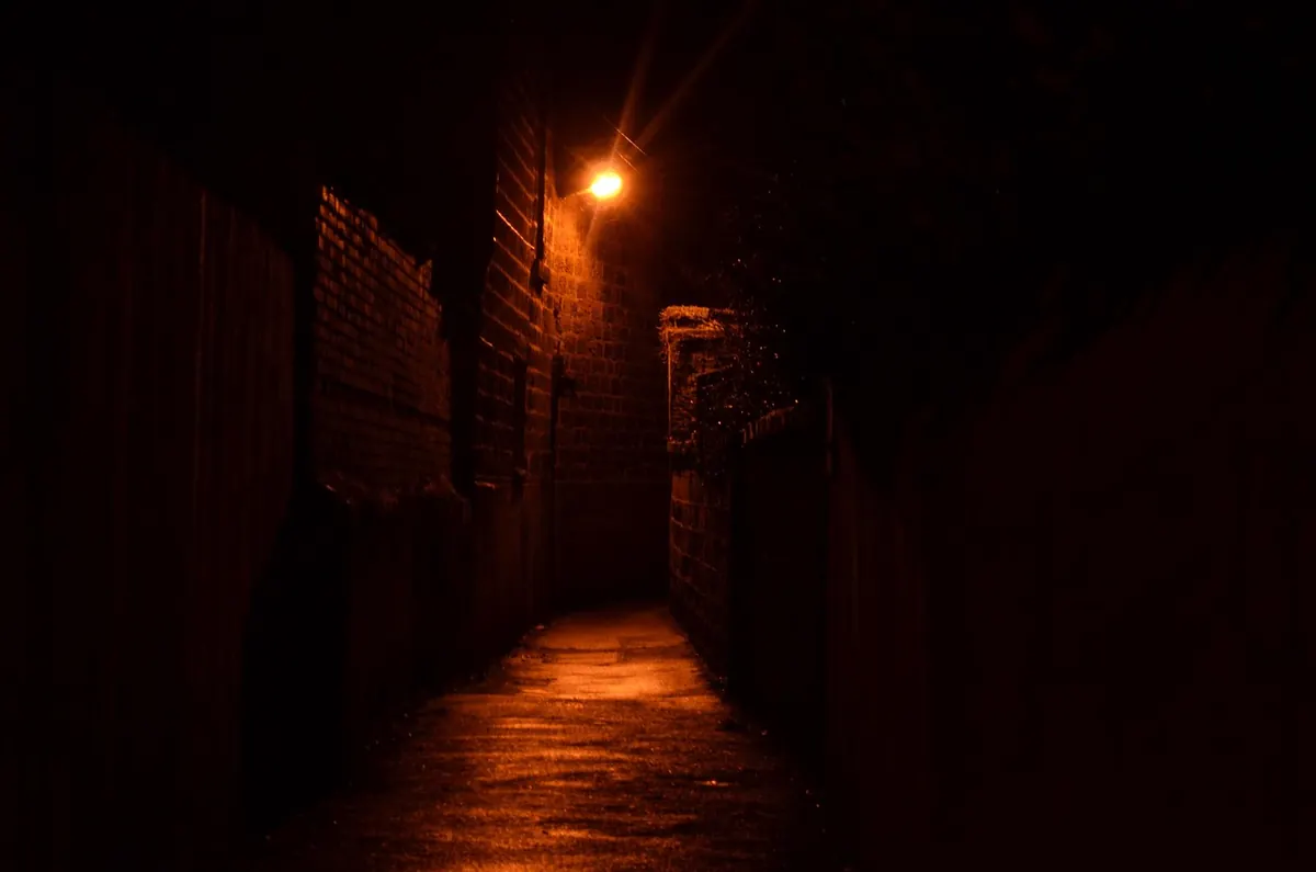 Common Mistakes People Make When Exploring Liverpool's Hidden Alleyways